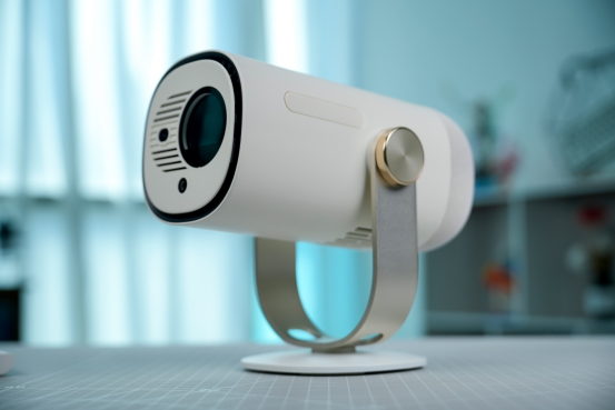 购推荐!这六款颜值高画质好值得入pg电子2025年家用投影仪选(图7) 购推荐!这六款颜值高画质好值得入pg电子2025年家用投影仪选(图7)